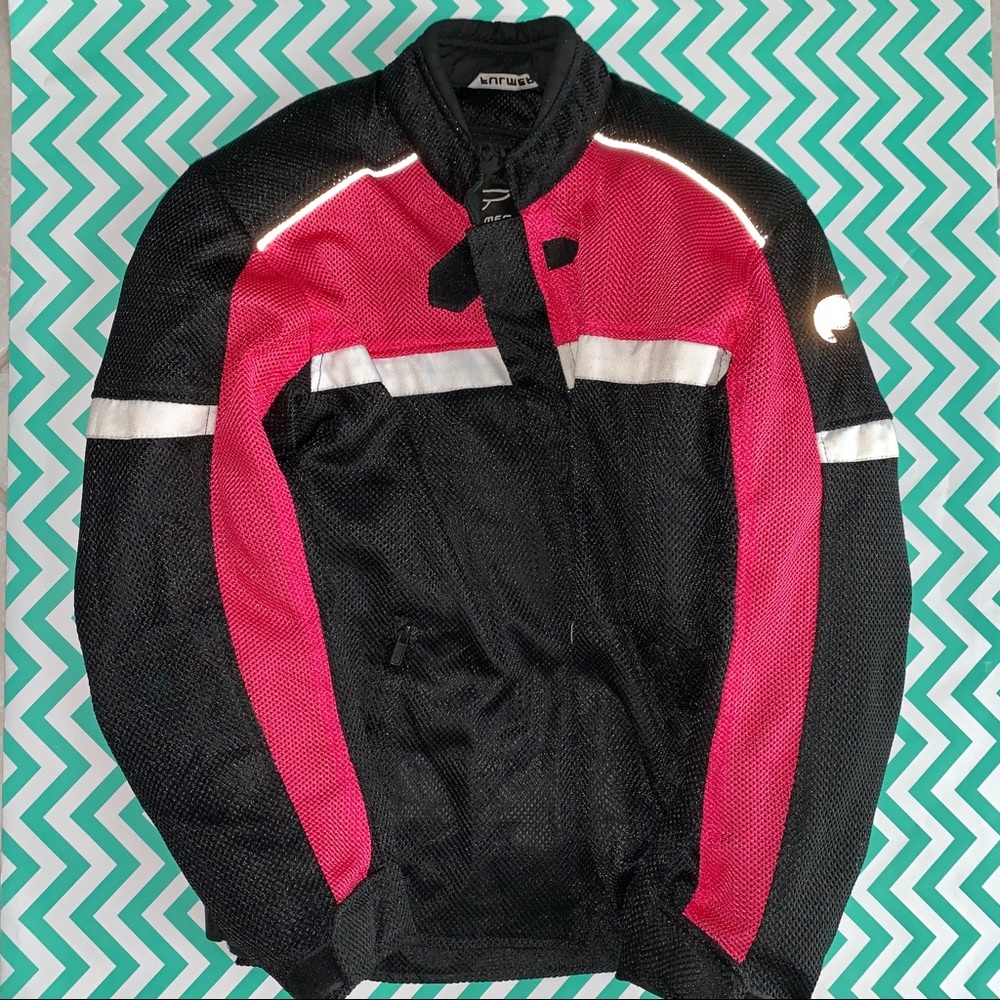 Fulmers Woman’s Motorcycle Jacket - Picture 2 of 4